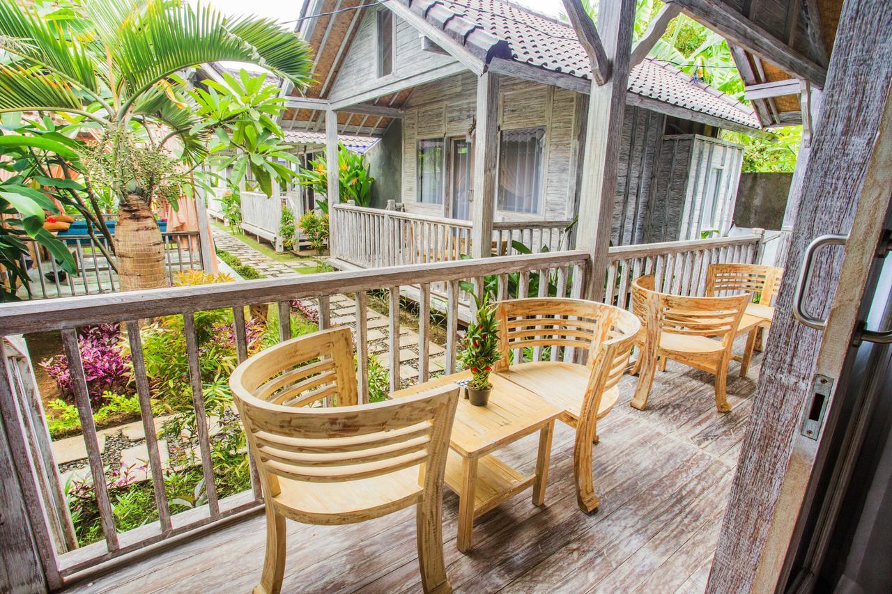 Отель The Syron Huts Lembongan Экстерьер фото