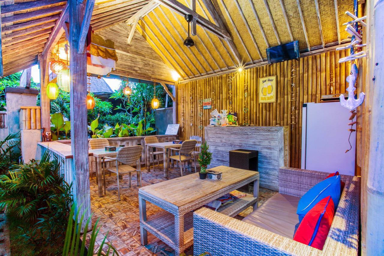 Отель The Syron Huts Lembongan Экстерьер фото